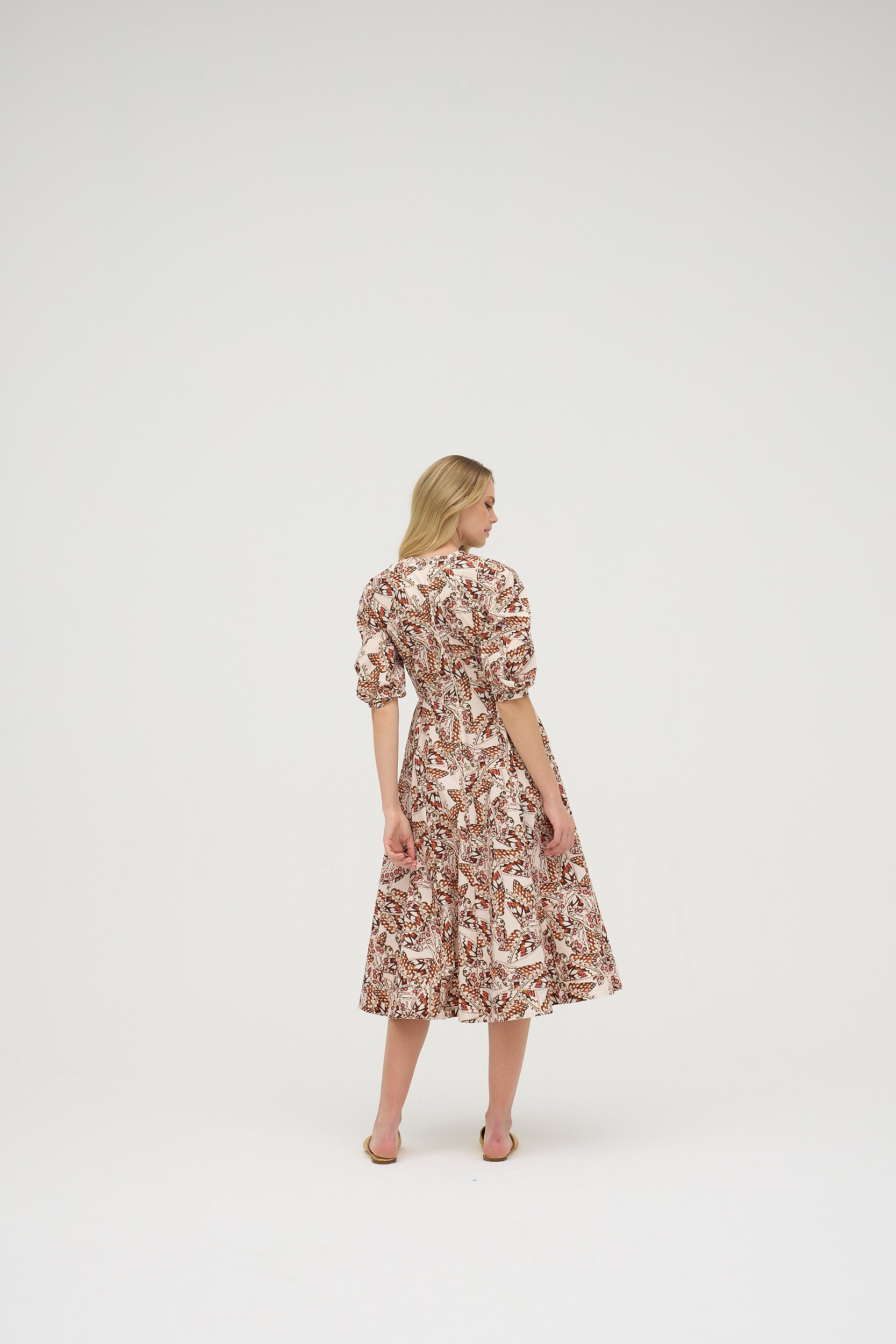 LÍGIA DRESS |I taste a liquor never brewed |