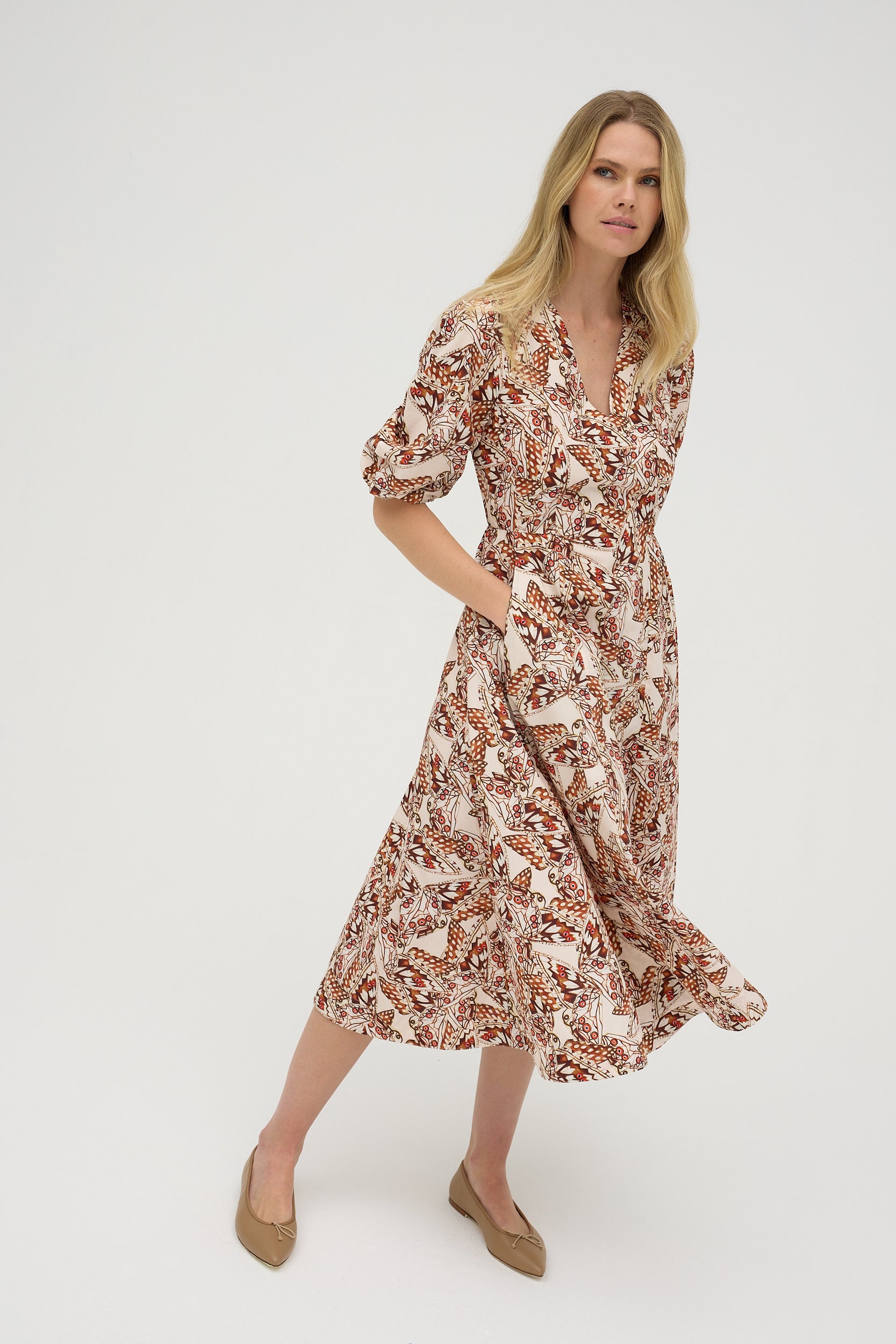 LÍGIA DRESS |I taste a liquor never brewed |