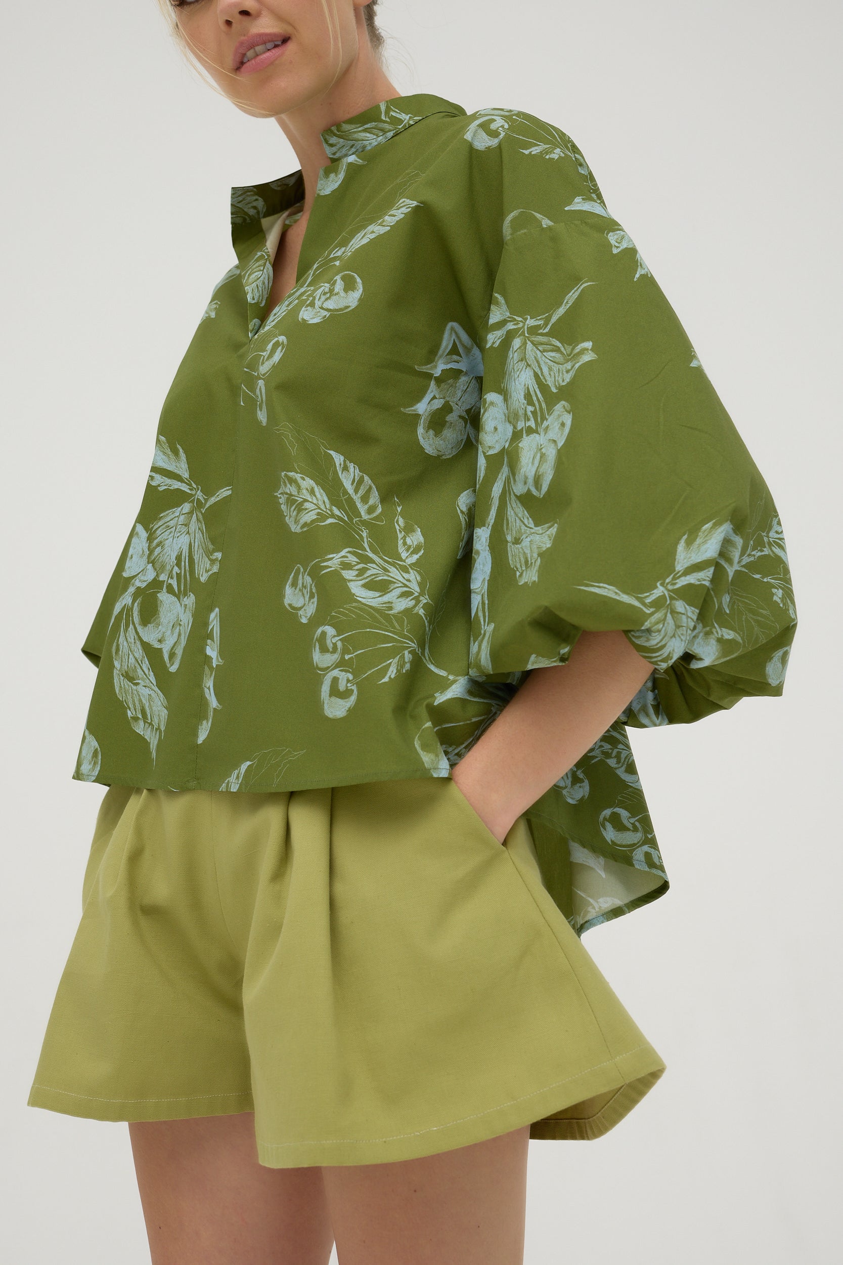 RENATA Blouse | Grace, The Cherry Tree, and The Blackbird |