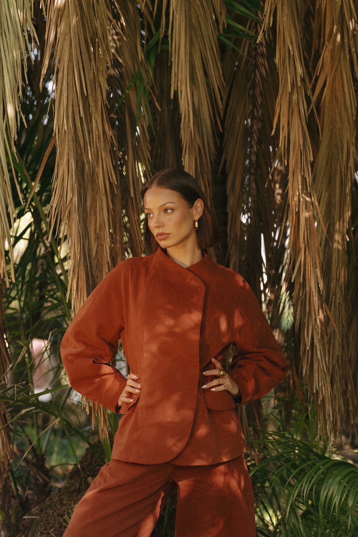 Maria Teresa Coat | BICHA DE SETE CABEÇAS |